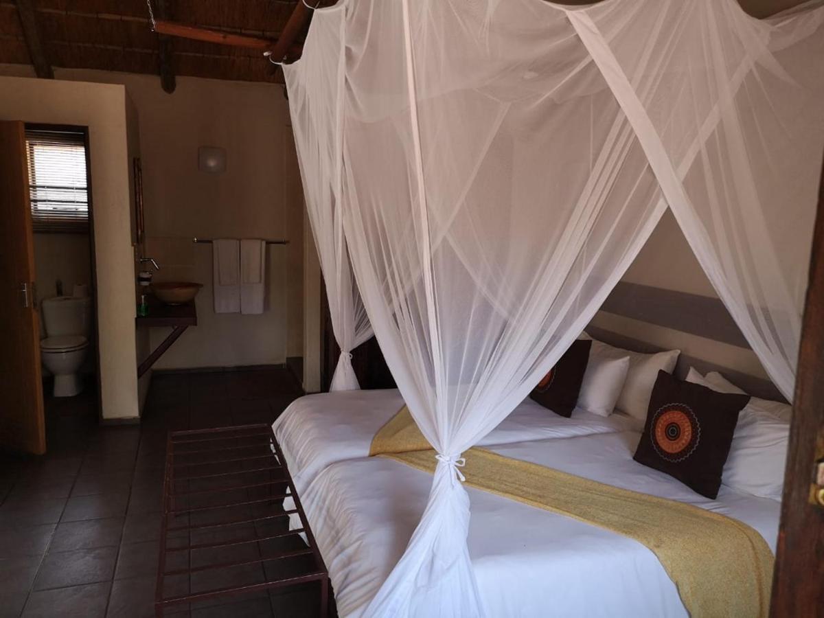 מאלליין Boulders Safari Lodge מראה חיצוני תמונה
