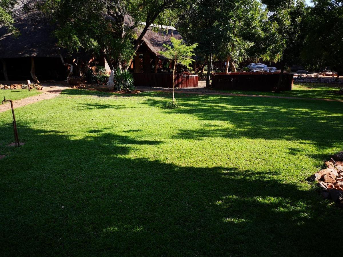 מאלליין Boulders Safari Lodge מראה חיצוני תמונה
