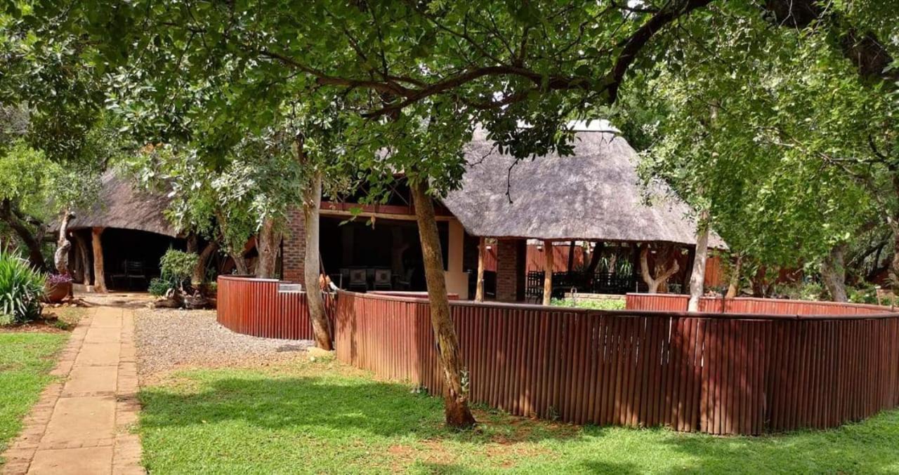 מאלליין Boulders Safari Lodge מראה חיצוני תמונה