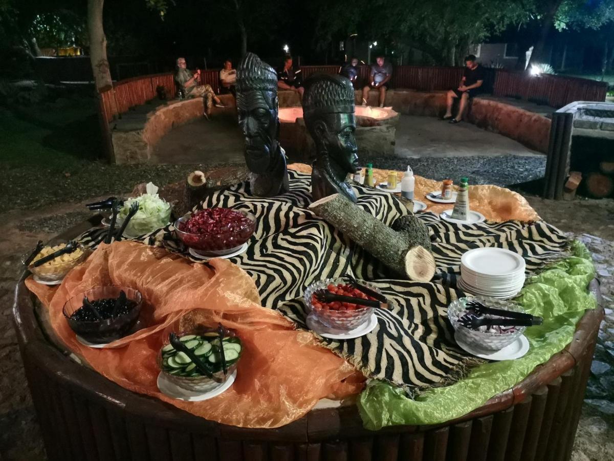 מאלליין Boulders Safari Lodge מראה חיצוני תמונה