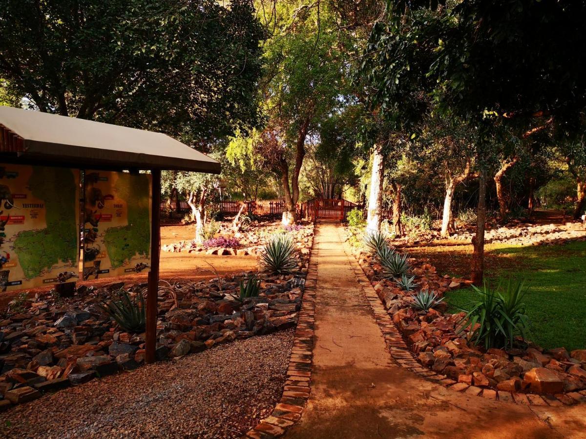 מאלליין Boulders Safari Lodge מראה חיצוני תמונה