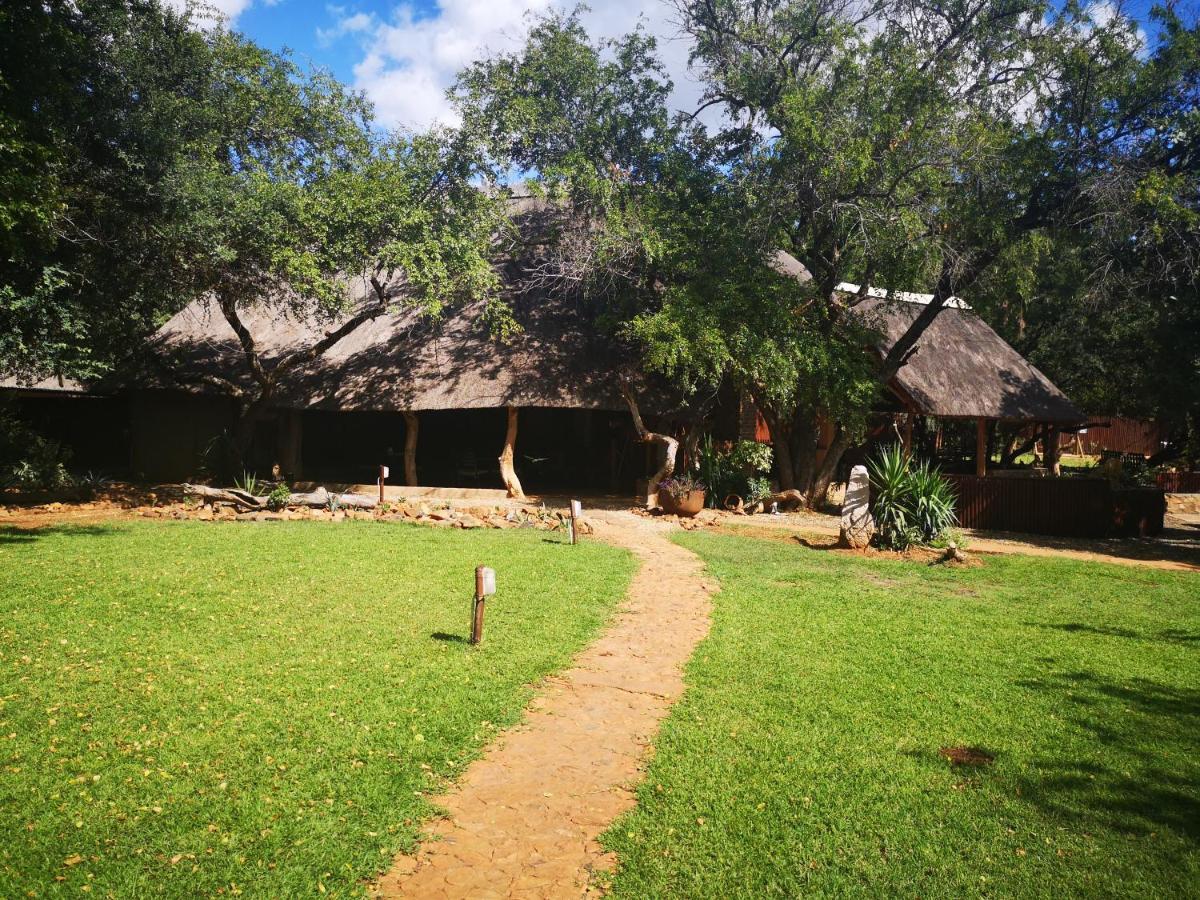 מאלליין Boulders Safari Lodge מראה חיצוני תמונה