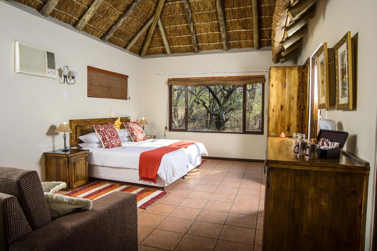מאלליין Boulders Safari Lodge מראה חיצוני תמונה